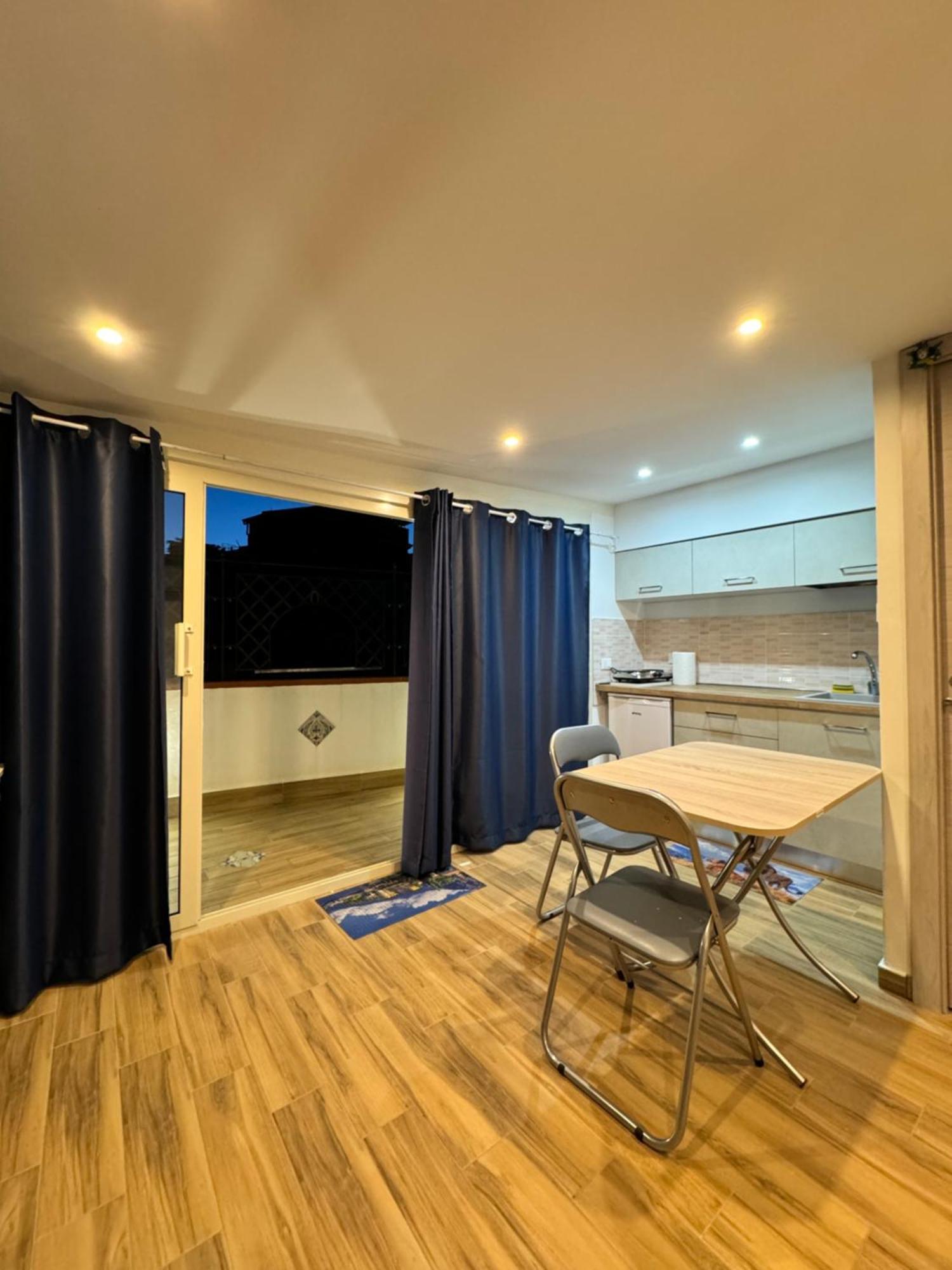 Taormina'S Sun B&B 외부 사진