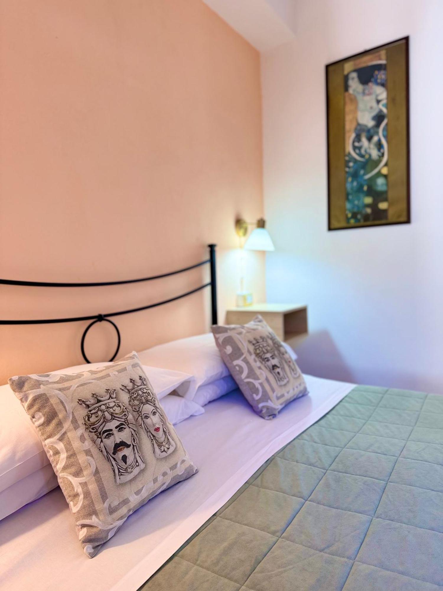 Taormina'S Sun B&B 외부 사진