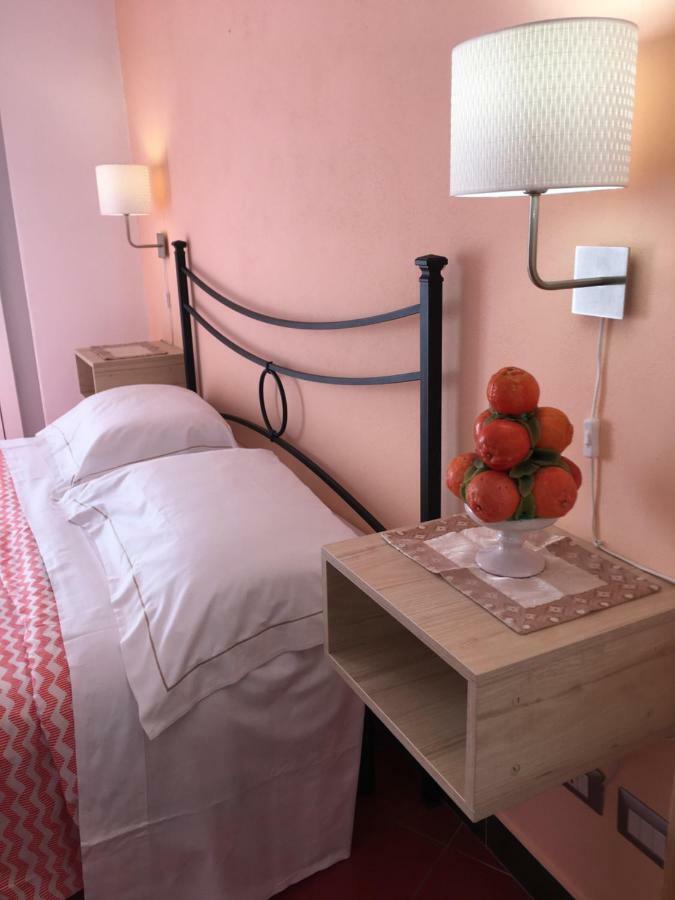Taormina'S Sun B&B 외부 사진
